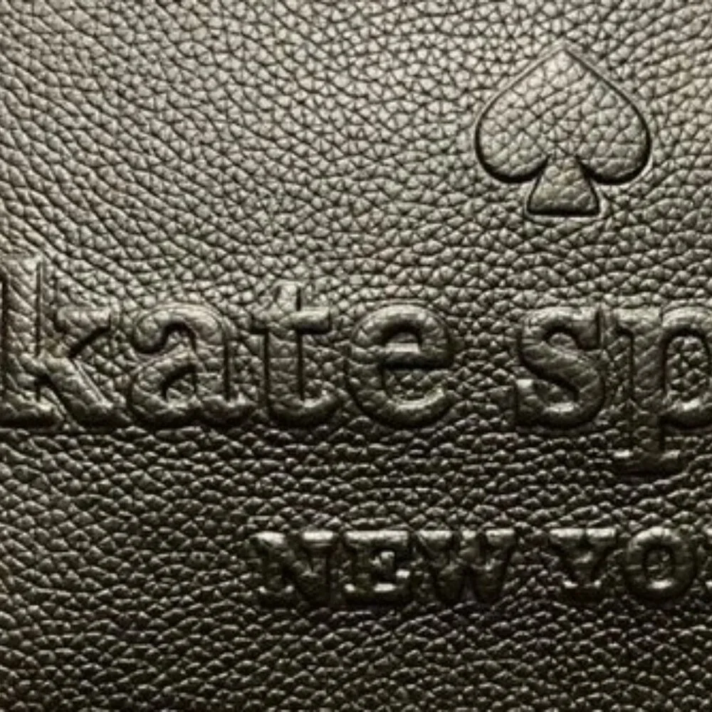EUC Kate Spade w/ COA Larchmont Avenue Logo crossbody